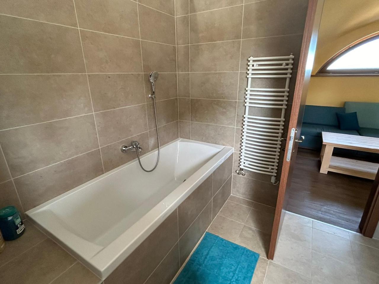Borbora Borhaz Villa Vaszoly Bagian luar foto